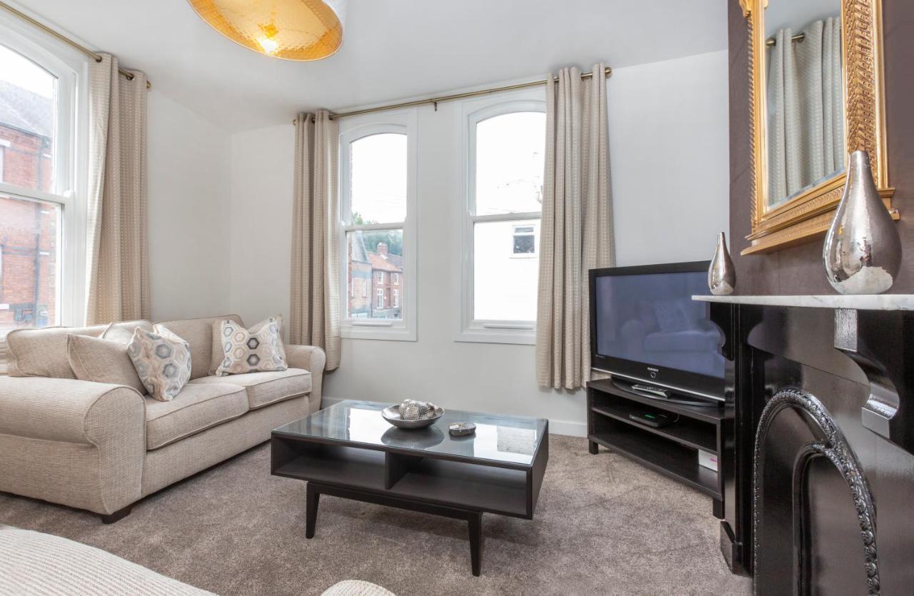 Portland Street With Free Parking Apartment *
